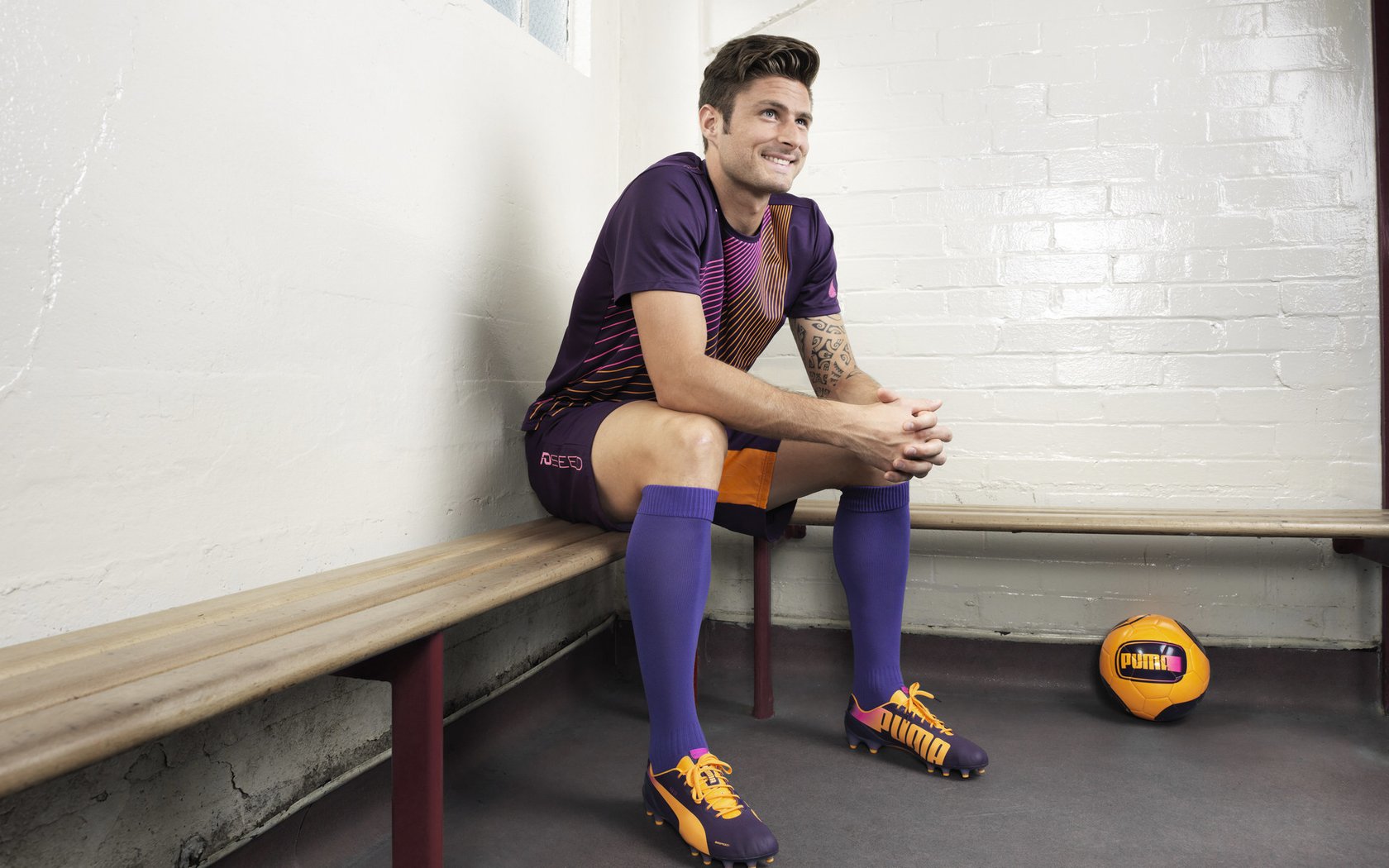 世界体育新闻榜：中日再成焦点